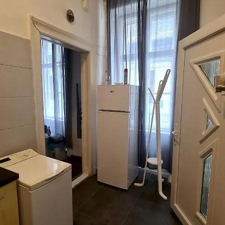 Downtown Akacfa Budapest